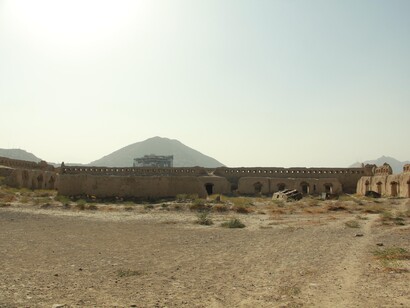 El regreso al poder de los talibanes en 2021 no fue una sorpresa total para muchos observadores internacionales. Tras el acuerdo de paz firmado en 2020 entre los Estados Unidos y el grupo talibán, la retirada de las tropas extranjeras parecía ser una cuestión de tiempo.Tape Shahrara, 2021. Kabul Afghanistan