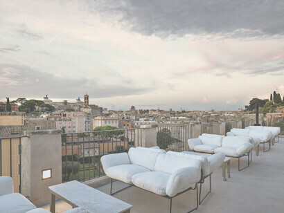La vista dalla terrazza del ristorante della Rhinoceros Gallery di Roma