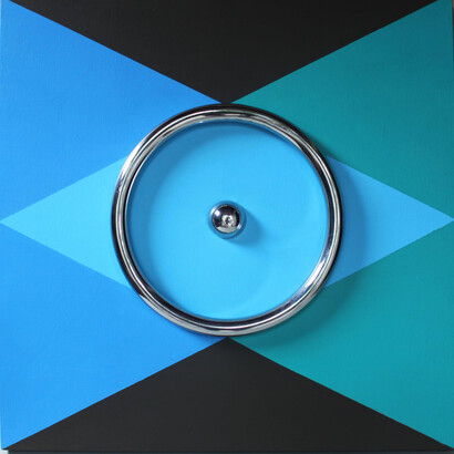 Joe Datuin, Matalas, (Sharp Mind), Mixed Media on Canvas, 24 x 24 inches