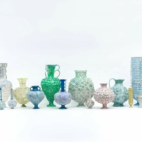 Shari Mendelson, Artifacts, Exhibition view. Courtesy of Todd Merrill Studio 