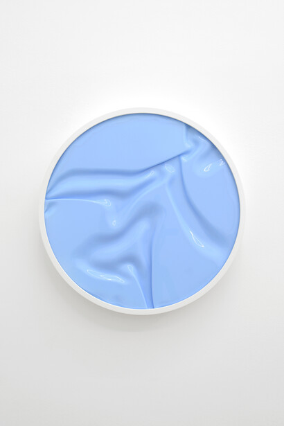 Vanessa Safavi, Astronaut on drugs (XANAX), 2015, silicon, frame, 47,7 cm x 6 cm