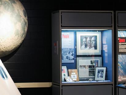 To the Moon. Courtesy of Museum of Science