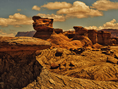 La Esfinge. Parque Nacional Ischigualasto, San Juan, Argentina. Fotografía y edición digital por Gabriel Lopez