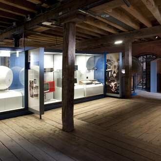 Connecting Manchester. Courtesy of Museum of Science and Industry