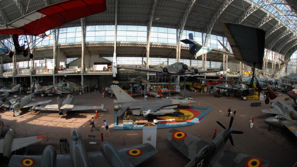 Hall de l'Aviation. Courtesy of Royal Army and Military History Museum