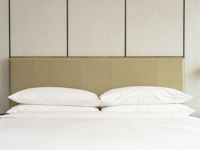 Nonostante il progresso economico e sociale, parlare apertamente di sessualità rimane un tabù in molte parti della Cina, specialmente nelle aree rurali  