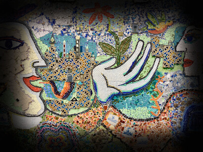 Arte em mosaico no muro