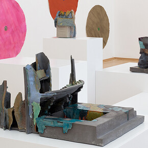 Polly Apfelbaum and Isa Melsheimer. Courtesy of Galerie nächst St. Stephan