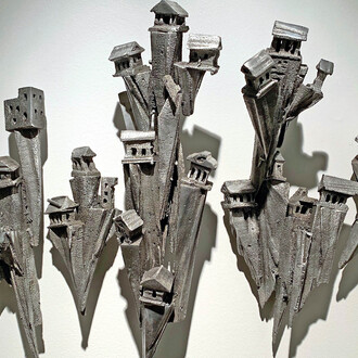 Kings Live High, 2019, Aluminium, Variable Sizes
