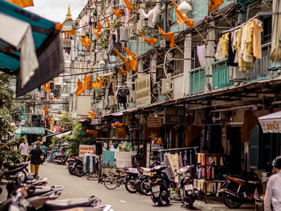 Flags decorate homes and streets and show respect and union. Vietnamese people express their love for the country by showing the Vietnamese flag, which is seen as a basic duty