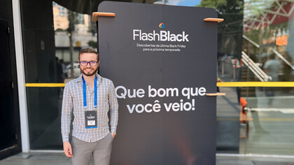 A Black Friday se aproxima e, com ela, a necessidade de preparar e-commerces para a alta demanda. Estratégias como melhorar a velocidade do site, utilizar IA e diversificar meios de pagamento podem aumentar a conversão