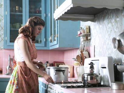 Fotograma de la película «Siempre hemos vivido en el castillo», protagonizada por Alexandra Daddario