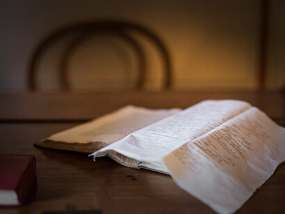 Manoscritto. Nella tradizione di un documento possono aversi più originali e, soprattutto, più copie