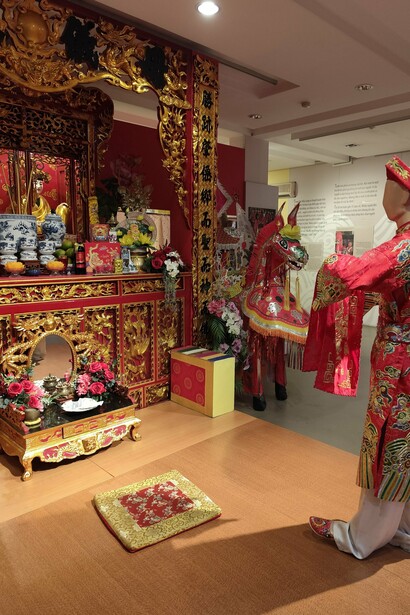 The sacred and theatrical meet in the shimmering space of a Mother Goddess temple © Photo by Daniel Gauss