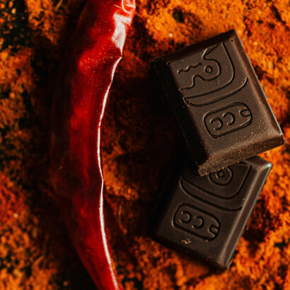 Mistura de ingredientes. Pediu aos leitores para prepararem pratos utilizando alho, café e chocolate