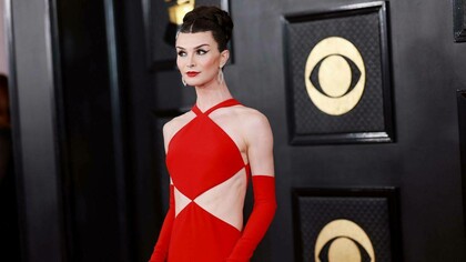 Trans advocate Dylan Mulvaney on the red carpet