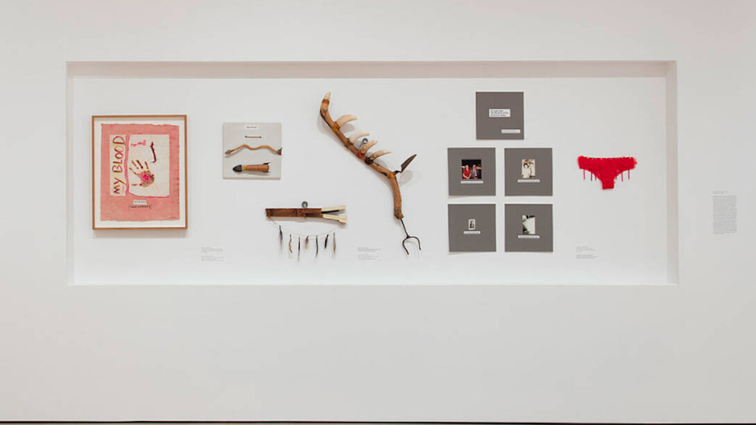 Jimmie Durham, Exhibition view. Courtesy of Hammer Museum 