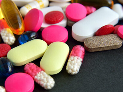 Existe una correlación positiva significativa entre el nivel de soledad y el abuso de sustancias