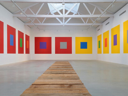 Monumental Minimal. Courtesy of Galerie Thaddaeus Ropac