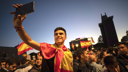 Manifestación de seguidores de Vox en Madrid
