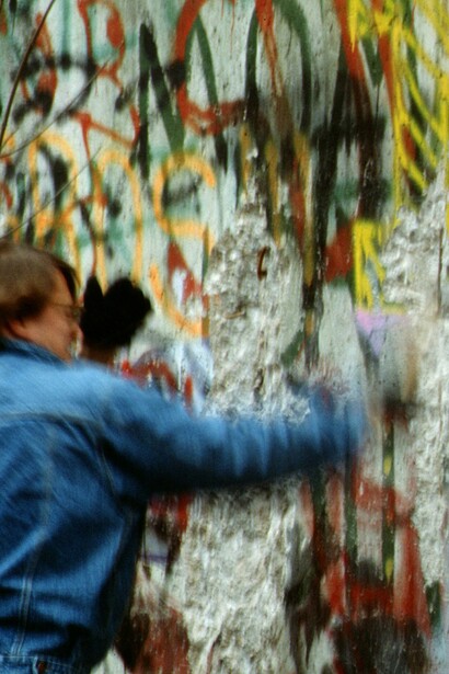 Imágenes de la caída del Muro de Berlín, 1989, Berlín, Alemania