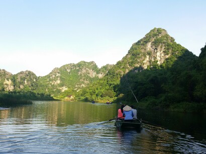 Vietnam. Paseo en barca por Tam Coc