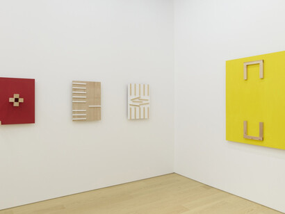 Kishio Suga, Existence within definite contours, exhibition view. Courtesy of Tomio Koyama Gallery