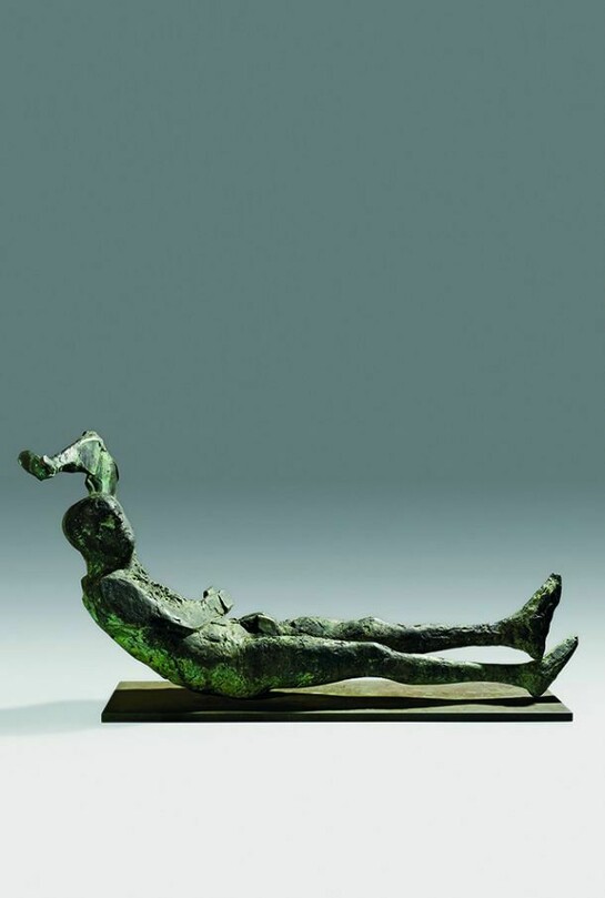 Elisabeth Frink, Dying King, 1963, Bronze, H: 90.2 cm (35.5 inches) W: 198.1 cm (78 inches), Edition of 3