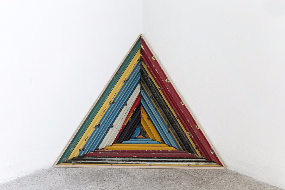 Displacements & Reconstructions, Exhibition view. Courtesy of Henrique Faria Fine Art 