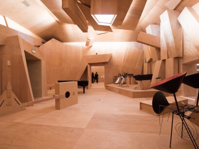 Xavier Veilhan, Exhibition view. Courtesy of Perrotin