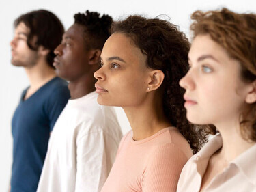 People from different cultures may face misunderstandings, prejudices, and unconscious biases, highlighting the need for cultural diversity and effective intercultural communication