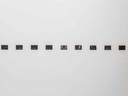 Chelo Matesanz, Carta blanca #4 [a Chelo Matesanz], vista de exhibición. Cortesía de la Galería Nordés