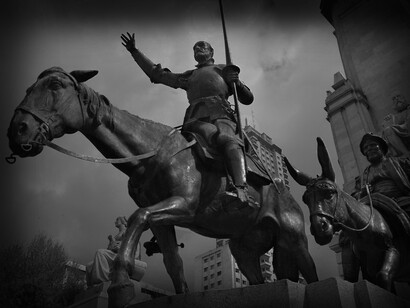 Bronze statues of Don Quixote and Sancho Panza in the Plaza de España, Madrid, Spain