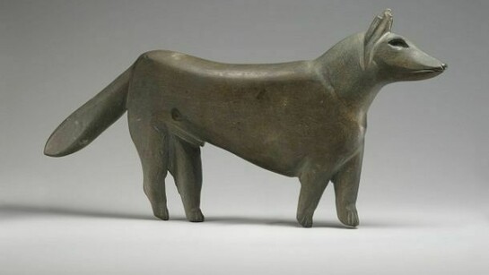 Hearst-Jackal statue.