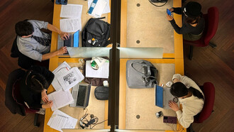 Embora a nova geração tenha crescido cercada por tecnologia, ela luta para dominar ferramentas básicas de informática, deixando lacunas que podem afetar sua produtividade e aumentando a dependência de IA
