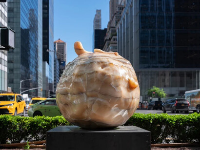 Alma Allen on Park Avenue, exhibition view. Courtesy of Paul Kasmin Gallery