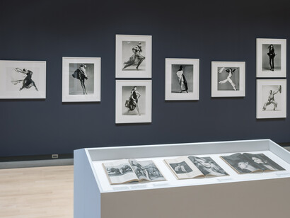 Richard Avedon, Entre creativos, vista de exhibición. Cortesía del Phoenix Art Museum