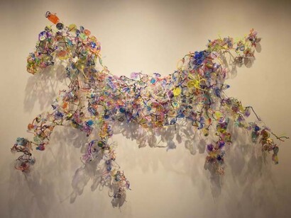 Artists and sense of place residency. Flying horses, exhibition view. Courtesy of Ogden Museum of Southern Art
