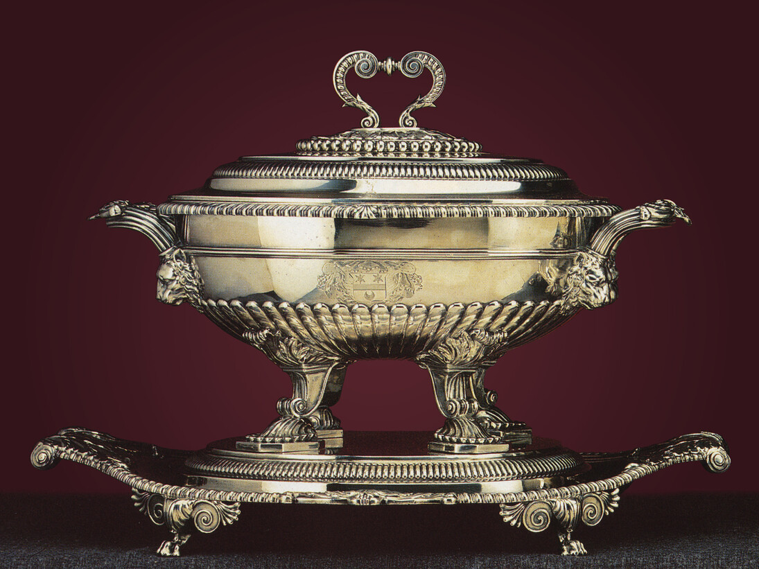 Pio Abad, A Regency silver soup tureen and cover by William Burwash (1813), sequestered by the Republic of the Philippines and subsequently sold by Christie's on the 10th of January 1991