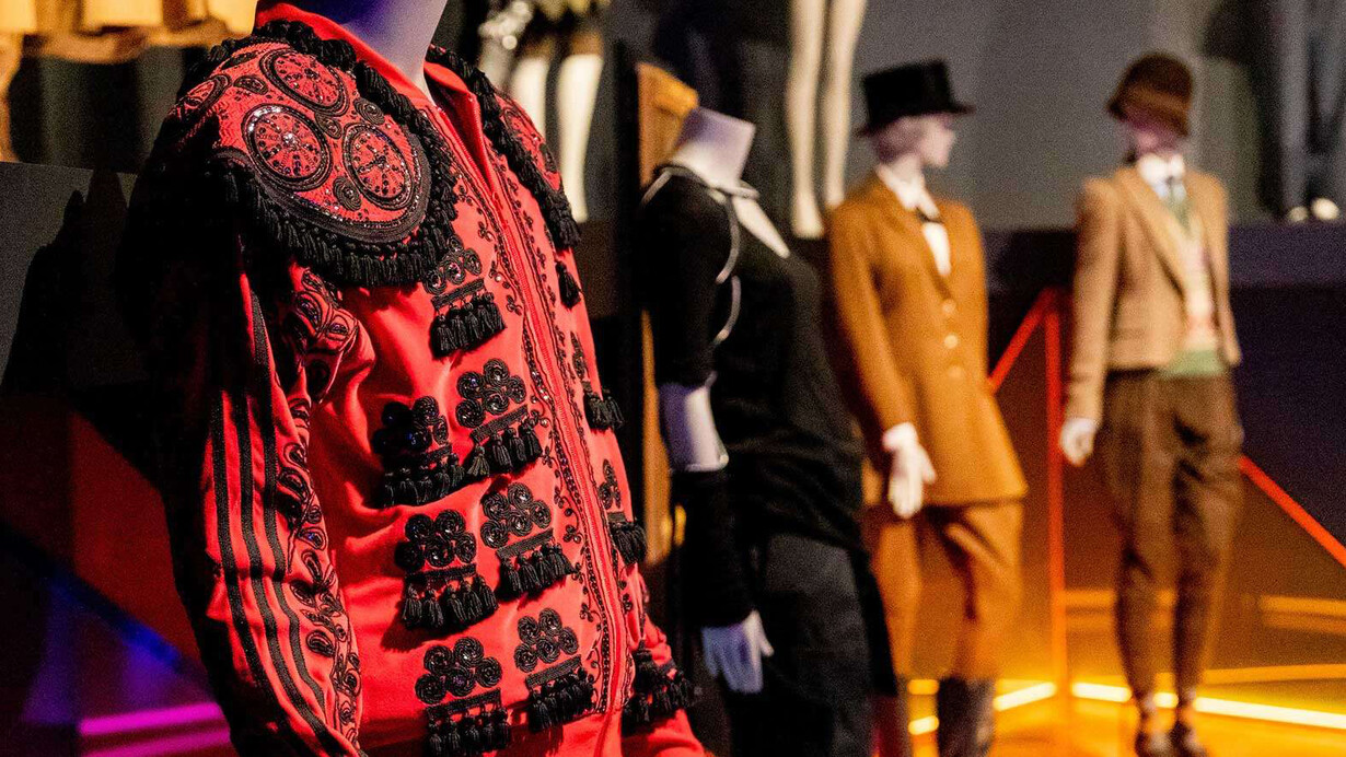 Gender Bending Fashion. Courtesy of Museum of Fine Arts