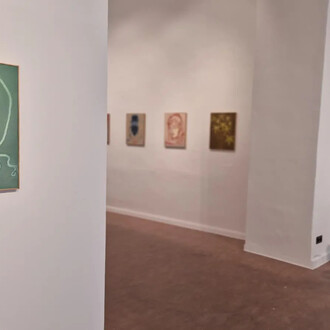 Peter Böhnisch, Verbunden. Den sand aus den schuhen schütteln, exhibition view. Courtesy of Jaeger Art