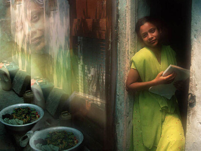 Sheila McKinnon, Born Invisible © Sheila McKinnon