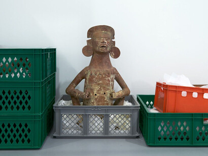 Packing up and Repackaging. Courtesy of Ethnologisches Museum