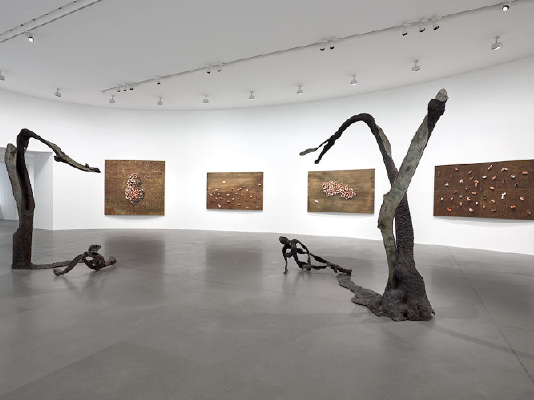 Giuseppe Penone, exhibition view. Courtesy of Gagosian Rome