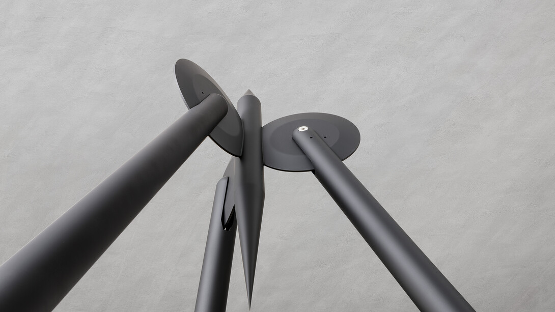 L. Bomben, Compasso a tre gambe, 2018, alluminio, cm 250 x 150 x 4 (variabili). Particolare. Ph Marco Diodà. Courtesy l'artista