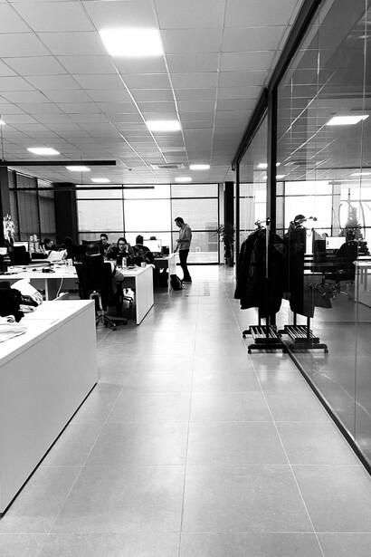 Estratégias eficazes para implementar programas de educação corporativa e promover aprendizado contínuo