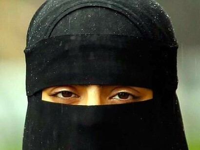 Muchos países han desarrollado una legislación 'ad hoc' para prohibir en burka en ciertos contextos