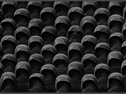 Actualmente está habiendo una deriva hacia un replanteamiento de los principios éticos que parecían sustentar la sociedad. Imagen de Misha Gordin