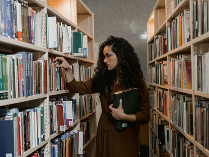 A female student at the library