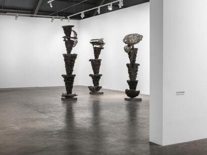 Lynda Benglis. Frozen gestures, exhibition view. Courtesy of Mendes Wood DM